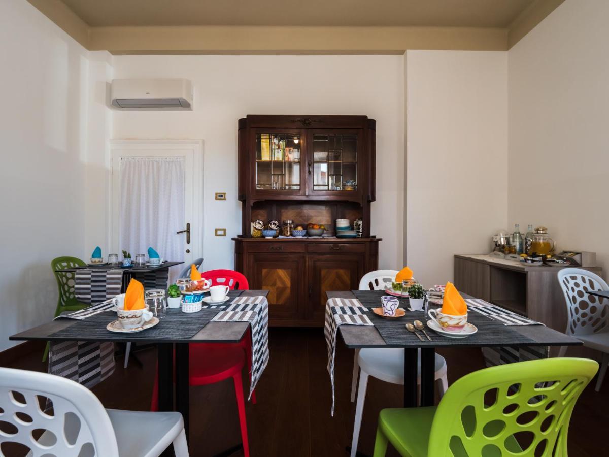 B&B Villa Tozza Senigallia Bagian luar foto